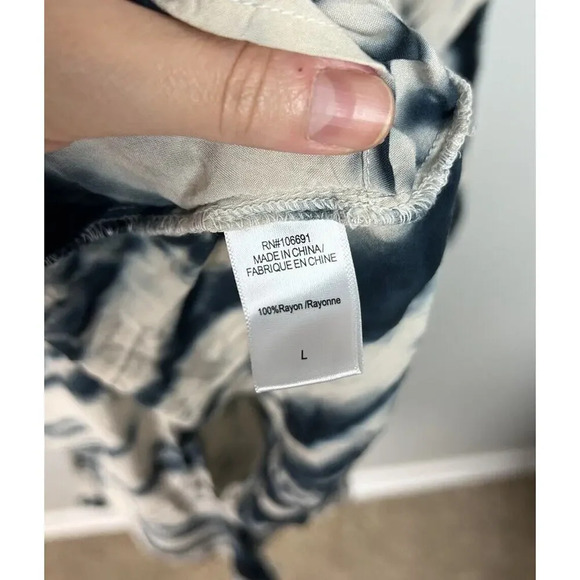 Young Fabulous Broke Raine Tie Dye Wrap Dress Size Large Rayon Women’s - Picture 6 of 7